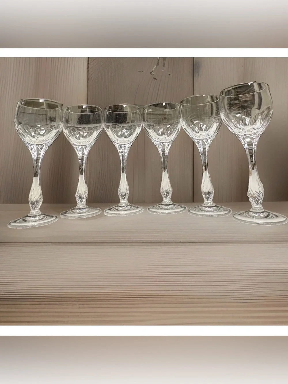 Crystal Cut Wine Glasses - Clear Stemware Set